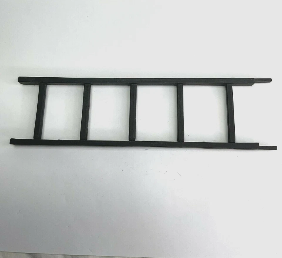 Medicom Combat Ladder 19x 6cm   - 1:6   A030 - Image 1 of 2