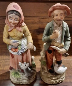 Homco Farm Couple Figurines W/ Fruit In Apron Begging Dog Pipe Knife Duck 7 3/4" - Picture 1 of 13