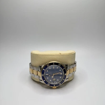 Reloj Rolex Submariner 16613 “Bluesy” esfera azul acero bicolor y oro de 18 quilates 40 mm Foto 1 de 4