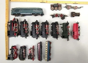 17 Teile Für Bastler defekt Modelleisenbahn Fleischmann MÄRKLIN Trix und andere - Bild 1 von 8