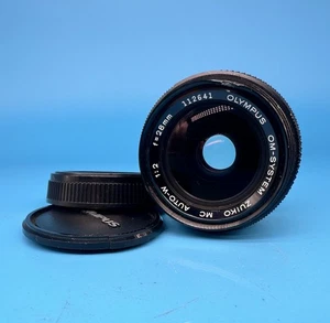 Olympus 28mm f2 Auto-W Zuiko, lente gran angular rápida - Montura OM - Imagen 1 de 9