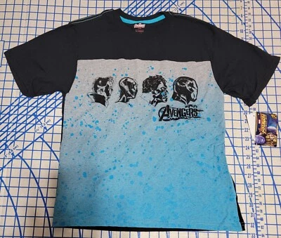 Marvel Comics Boys Black,Blue Avengers T-Shirt Hulk Spiderman Size Large (14/16) - Image 1 of 4