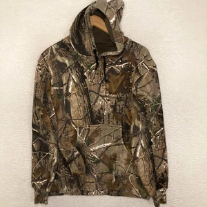 Realtree Camo Hoodie Fits Like Mens M Hunting Outdoor Gorpcore Hiking Sweater - Picture 1 of 9