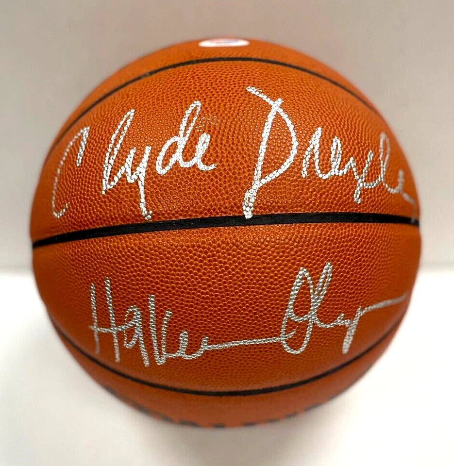 Olajuwon/Drexler/Barkley Signed Official Game Basketball PSA/DNA HOF D03341 - Image 1 of 4