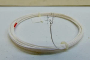 25 pies 24 AWG Alambre de PTFE Cobre Plateado Blanco 19 hebras Hecho en EE. UU. SPC - Imagen 1 de 2