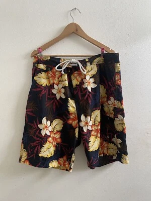 Pantalones cortos de baño para hombre Banana Republic Tropical  Foto 1 de 4