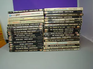 Doc Savage Lot of 36 fantastic and amazing adventures two books in one paperback - Picture 1 of 13