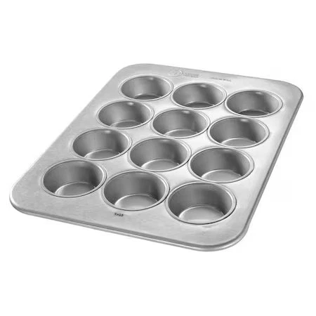 Chicago Metallic 43645 Large Muffin Pan, 12 Moulds - Image 1 of 1