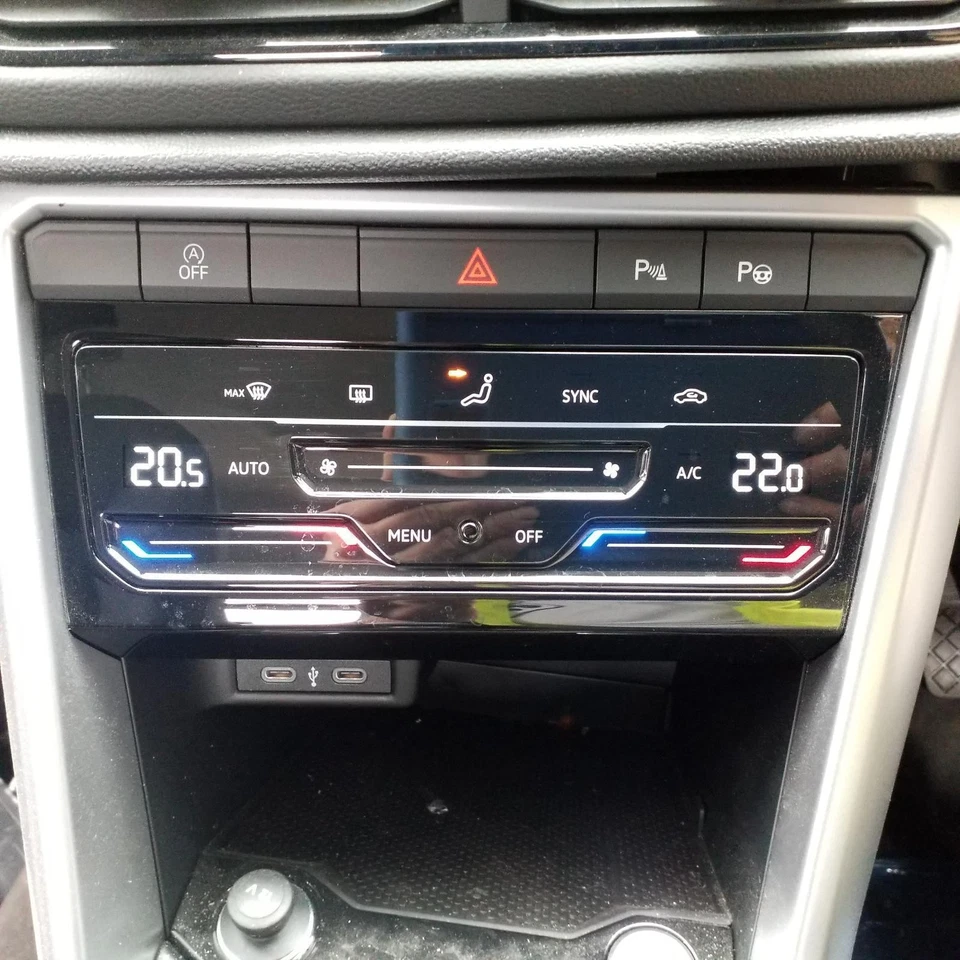2024 VOLKSWAGEN T-ROC HEATER/AC CONTROLLER 2018-2025  - Image 1 of 1