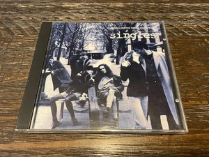 Singles [Original Motion Picture Soundtrack] Used CD - Picture 1 of 2