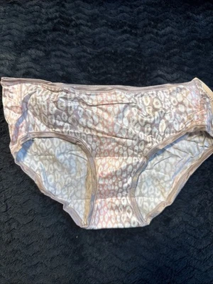 NUEVO CON ETIQUETAS VINTAGE VICTORIAS SECRET NAILON SATINADO INCREÍBLE FABULOSO PLATA LEOPARDO M Foto 1 de 3