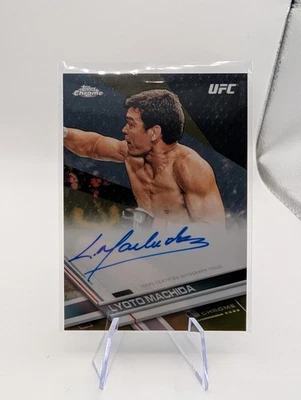 2017 Topps Chrome UFC Fighter Gold Refractor /50 Lyoto Machida #FA-LM Auto - Image 1 of 2