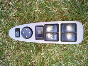 2002 - 2007 BUICK RENDEZVOUS DRIVER L MASTER WINDOW SWITCH GRAY OEM - Picture 1 of 4