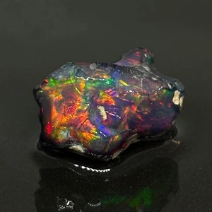 Raw Black Color Scrolling Ethiopian Opal - Picture 1 of 5
