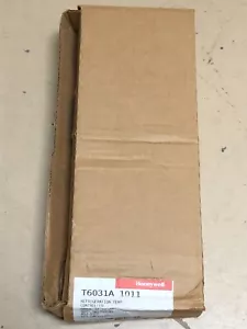 Honeywell-T6031A1011-Remote-Bulb-Refrigeration Controller - Picture 1 of 1