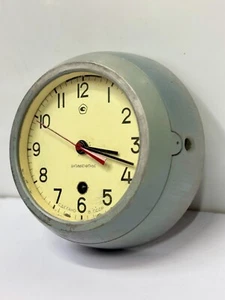Vintage Wall Décor Original Antique Russian CCCP Key Winding Mechanical Clock - Picture 1 of 8