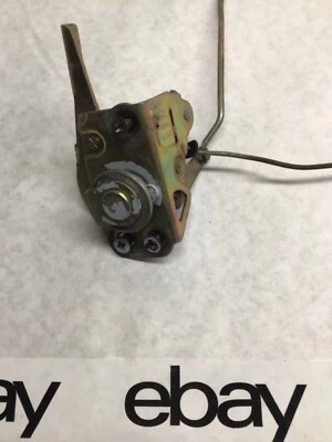 Conjunto de pestillo de cerradura de puerta lateral del conductor Fiat 850 Spider Coupé con manija de puerta Foto 1 de 4