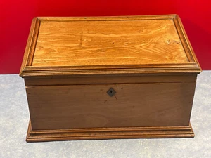 Ancienne boite coffret bois naturel + moulures - sans clef - Foto 1 di 9