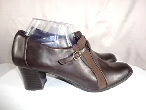 Naturalizer Kama  Ankle Boots Brown Faux Leather Oxford Women's Size 11M - Picture 1 of 12