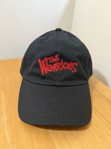 CAPPELLO BERRETTO THE WARRIORS RETRO 1979 MOVIE NERO cinturino posteriore film d'azione anni 80 - Foto 1 di 3
