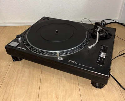 Technics SL-1200MK3 schwarz Direct Drive DJ Plattenspieler funktionstüchtig - Bild 1 von 4