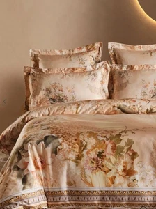Camilla “Adorned In Antiquity” Queen Quilt Set - Brand New Sold Out Cotton - Picture 1 of 12