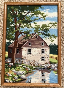 Vintage Dimensions Needlepoint Springtime Reflections # 2238 completo di cornice - Foto 1 di 2