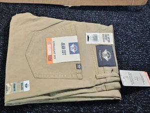 Dockers Men's Straight Fit Jean Cut Khaki All Seasons Tech Pants 32x30 - Picture 1 of 11