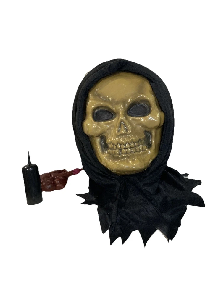Vintage Fun World Div. Bleeding Skull Mask Halloween Costume Skeleton Heart Pump - Image 1 of 4