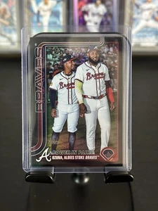 🔥2025 Topps Update Power In Pairs Black Foil /10 Ozuna/Albies SSP #US229 Braves - Picture 1 of 2