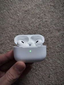 Apple AirPods Pro 2 USB C - Bild 1 von 6
