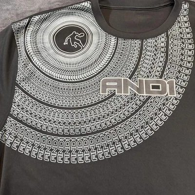 Camiseta deportiva de baloncesto manga corta gráfica negra gris 2XL para hombre AND1 Foto 1 de 4