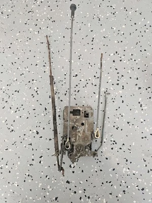 1973 1979 Ford Truck F150 BRONCO F250 F350 LH DOOR LATCH LATCH WITH LINKAGE!!! - Image 1 of 4