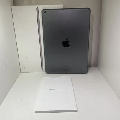 Apple iPad 8th Generation (2020)10.2"32GB WiFi ONLY A2270 Grey  - Image 1 of 4