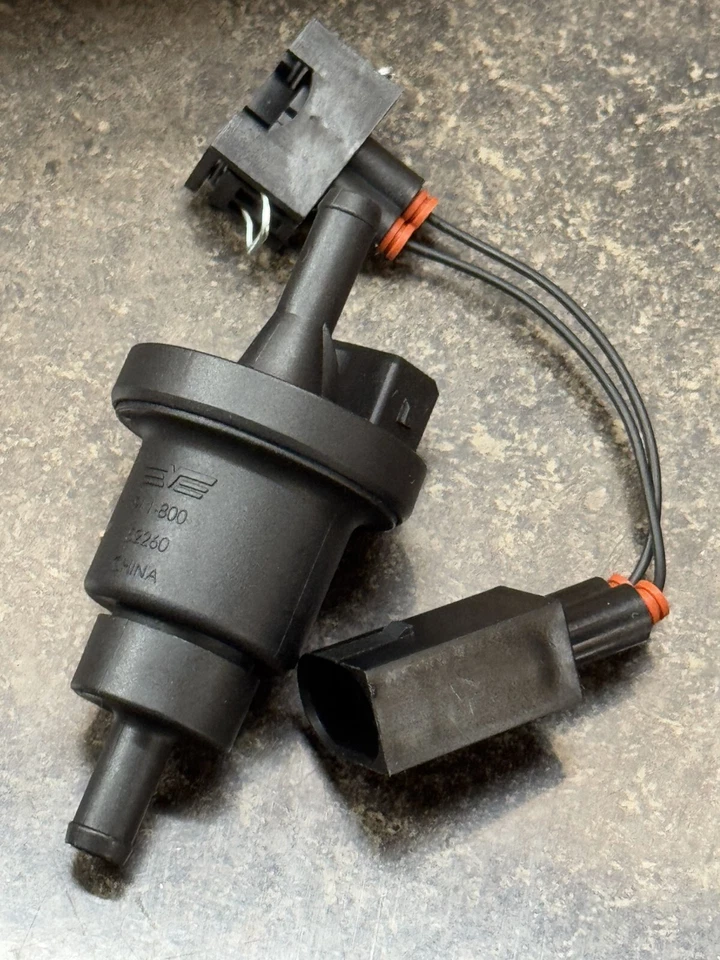 Válvula de purga de vasilha de vapor Dorman 911-800 compatível com Audi A1, Audi A3, Audi A3 Quattro - Imagem 1 de 2