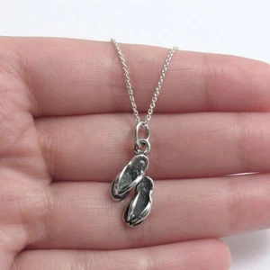 925 Sterling Silver Flip Flop Sandal Charm with Necklace - Picture 1 of 1