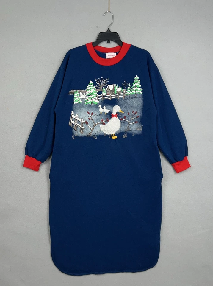 Camisón vintage Leisure Life para mujer pequeño azul patos apliques de invierno hecho en EE. UU. Foto 1 de 4