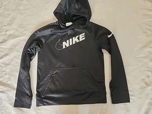 Nike Therma-Fit Boys Youth Medium Hoodie Pullover Sweater Long-Sleeve Black - Picture 1 of 7
