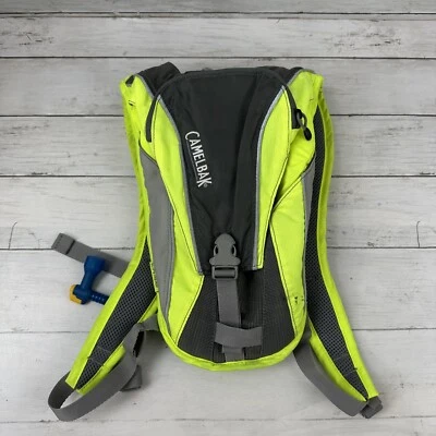 Paquete de hidratación CAMELBAK Slipstream para senderismo maratones camping gris verde Foto 1 de 4