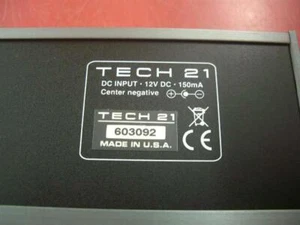 TECH21 FLY RIG 5 Guitar preamp/multi-effects From Japan - Picture 1 of 6