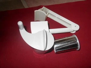 The Pampered Chef Deluxe Rotary Cheese Grater Grinder #1275 - Picture 1 of 2