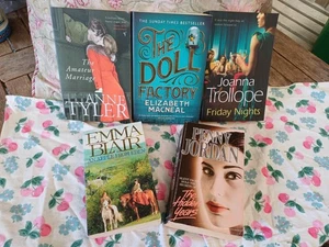 Mixed Paperback Book Bundle. Contemporary, Truelife, Romance Etc - Imagen 1 de 3