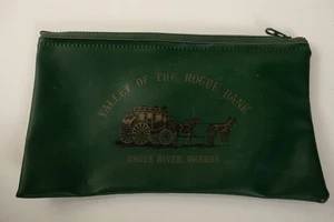 Valley of the Rogue Bank Bag (P3L/JSF6) Roge River Oregon Vinyl Zip Cash Deposit - Picture 1 of 7