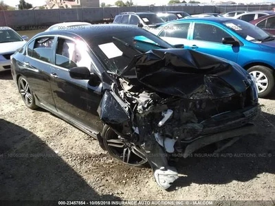 Pantalla de infoentretenimiento usada se adapta a: pantalla de visualización Honda Accord 2017 superior mercado de EE. UU. Foto 1 de 4