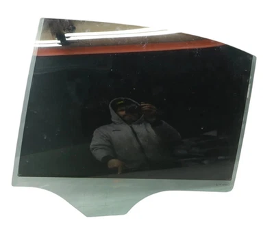 08-14 Mercedes C250 C350 W204 Puerta Trasera Lateral Izquierda Ventana Cristal 2047350300 OEM Foto 1 de 4