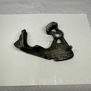 2002-2004 Volkswagen Golf GTI Jetta Transmission Gear Selector 1J0711046D - Picture 1 of 6