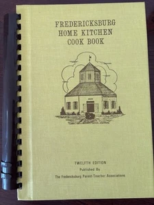 Fredericksburg Home Kitchen Cook Book - Foto 1 di 1