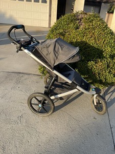 thule jogging stroller used