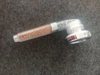 Herzberg Wellness Duschkopf  3  Sprühstufen  und  3 !Mineralien Top und Exklusiv - Bild 1 von 4