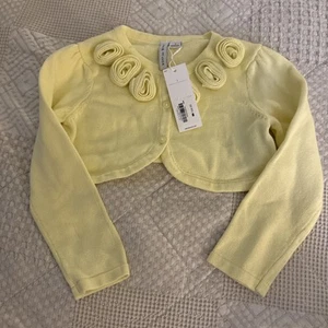 Janie and Jack Girls Yellow Sweater Shrug Flower Size 3 NWT - Picture 1 of 6